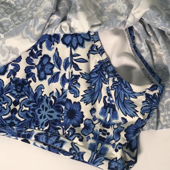 Gianni Bini - Off Shoulder Bikini Top size M/L - Picture 4 of 7